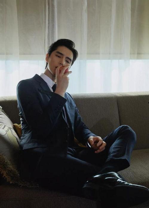 吃瓜双男主娱乐圈小说,娱乐圈双男主的甜蜜较量